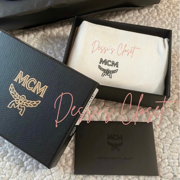 MCM Blossom Pink Small Aren Trifold Wallet - Picture 7 of 7